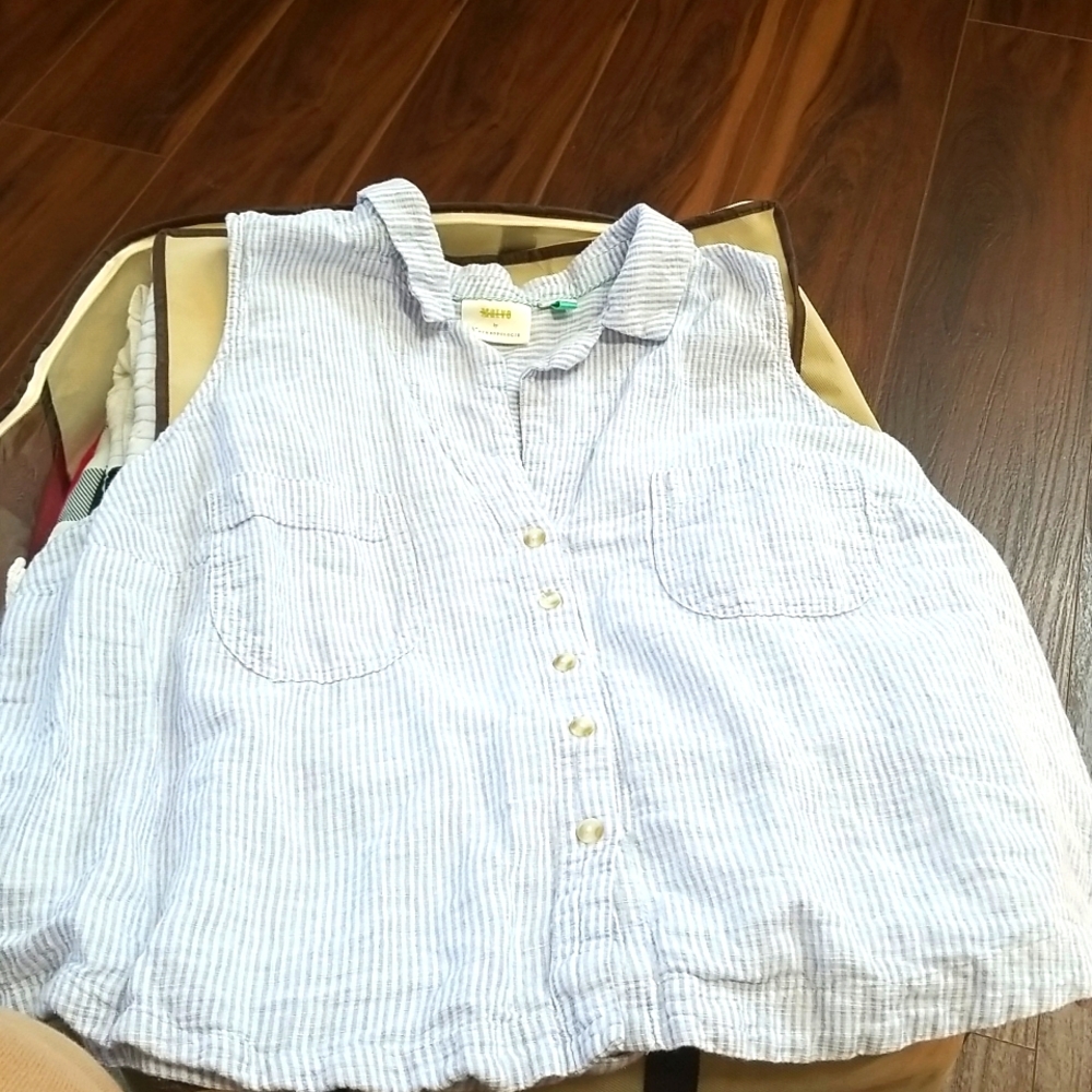 Anthropologie Sleeveless cotton blouse